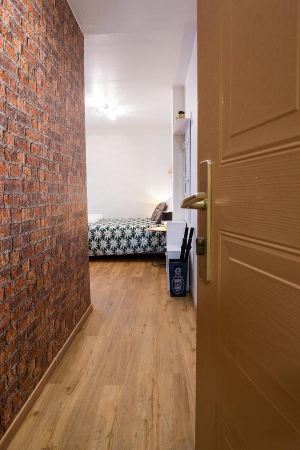 Le Petit Leon Apartment Chalons en Champagne Bagian luar foto